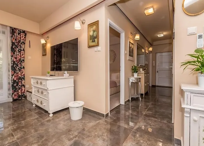 Szabi Buda New Terrace * Будапешт